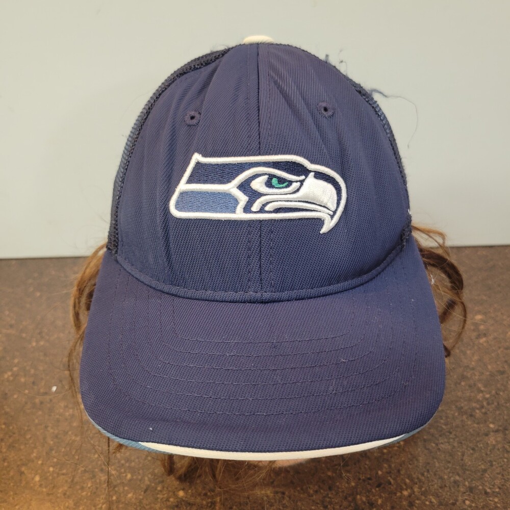 NFL Seattle Seahawks Football Cap Mens Navy Embroidered Logo Reebok Fitted Cap